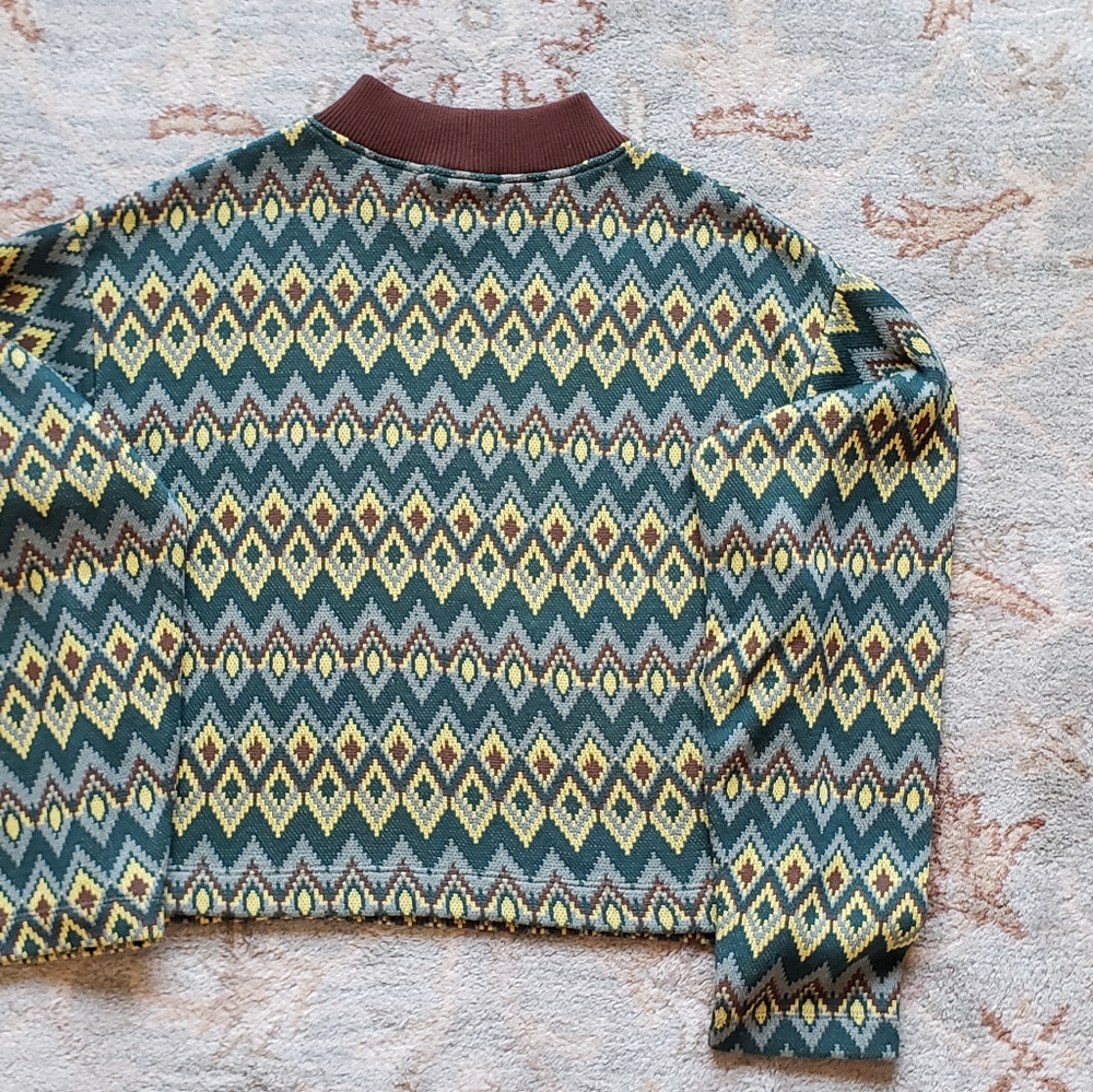 Gorgeous Zara jacquard boxy sweater in Size L. - Picture 6 of 10